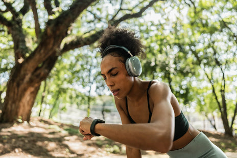 理想的な心拍数ゾーンを見つけて、より良いトレーニングをする方法 <tc>Runmefit</tc> スマートウォッチ